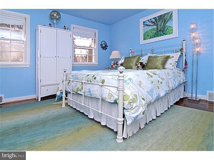 287 Hillcrest Road Wayne, PA 19087 - Photo 10 of 15 Bedroom 2
