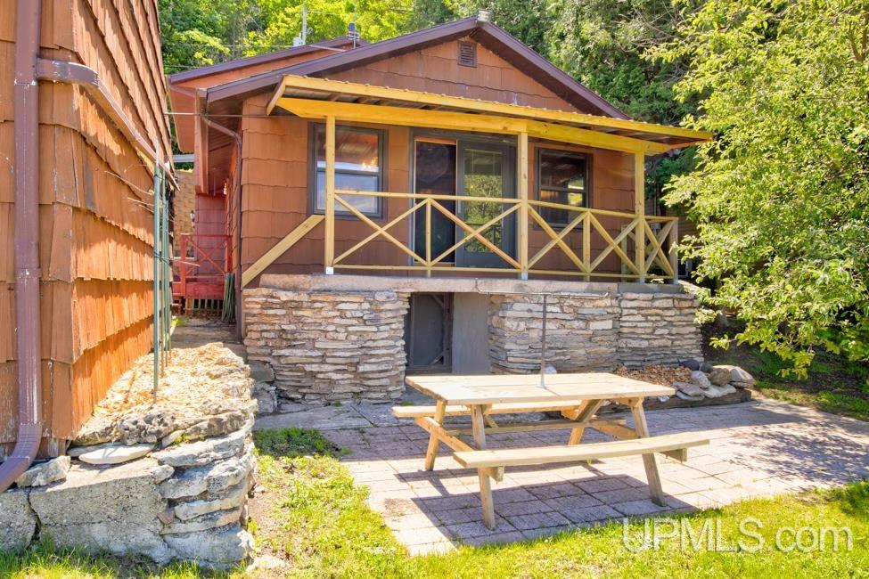 5369 Edgewater Beach Road Green Bay, WI 54311 - Photo 35 of 57 Gallery Image 35