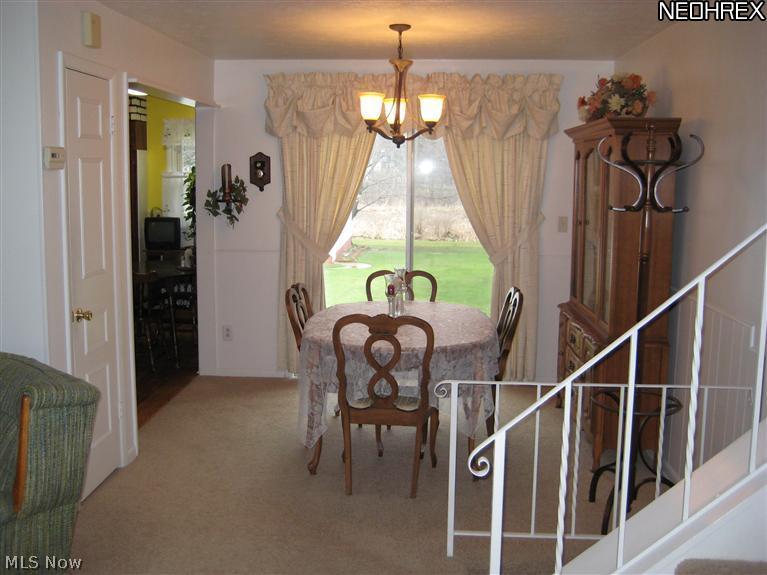 155 Hurd Road Aurora, OH 44202 - Photo 2 of 17 Gallery Image 2