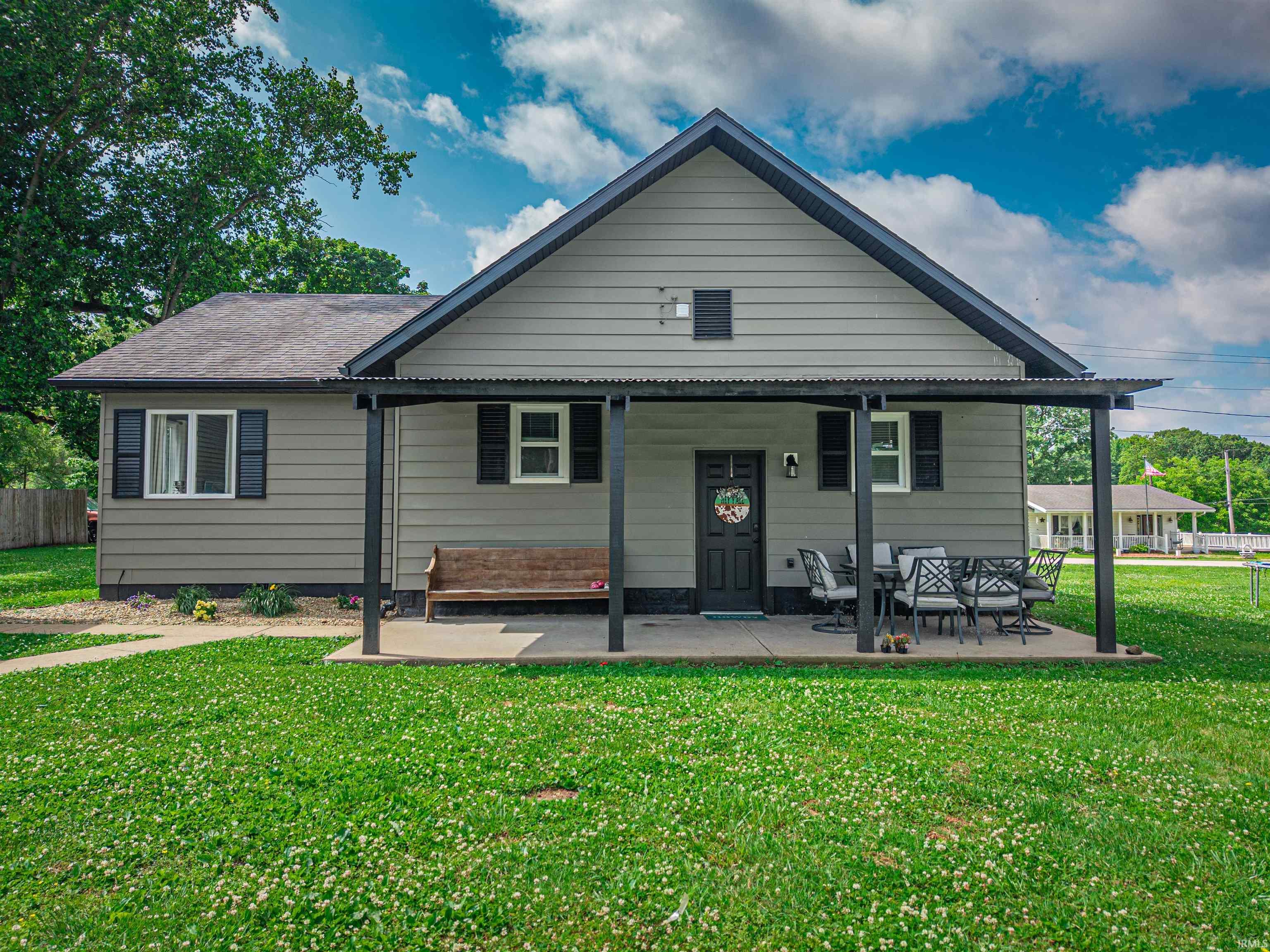 1005 East Porter Street Winslow, IN 47598 - Photo 1 of 34