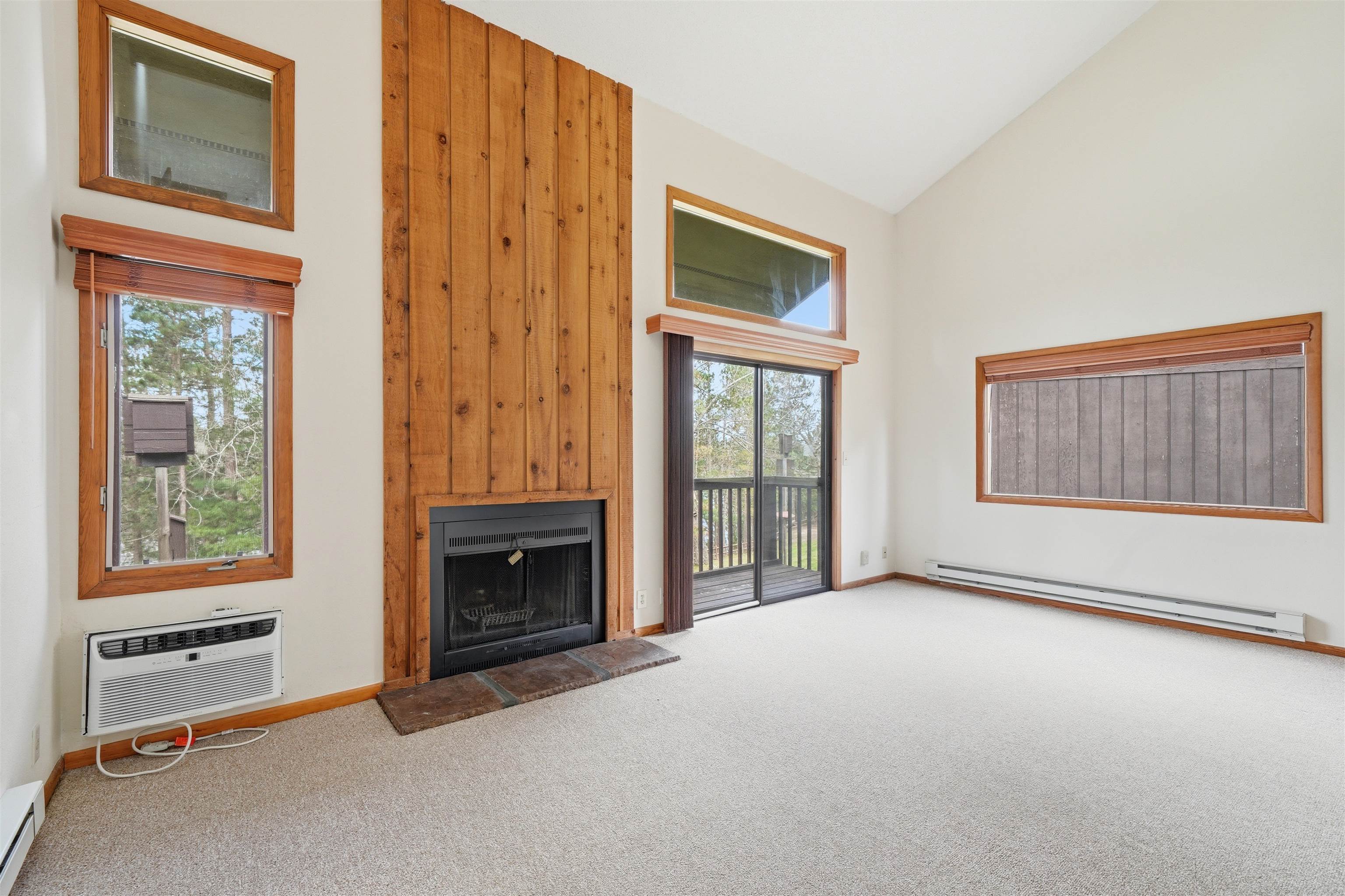 2 Juniper Court Wisconsin Dells, WI 53965 - Photo 3 of 40