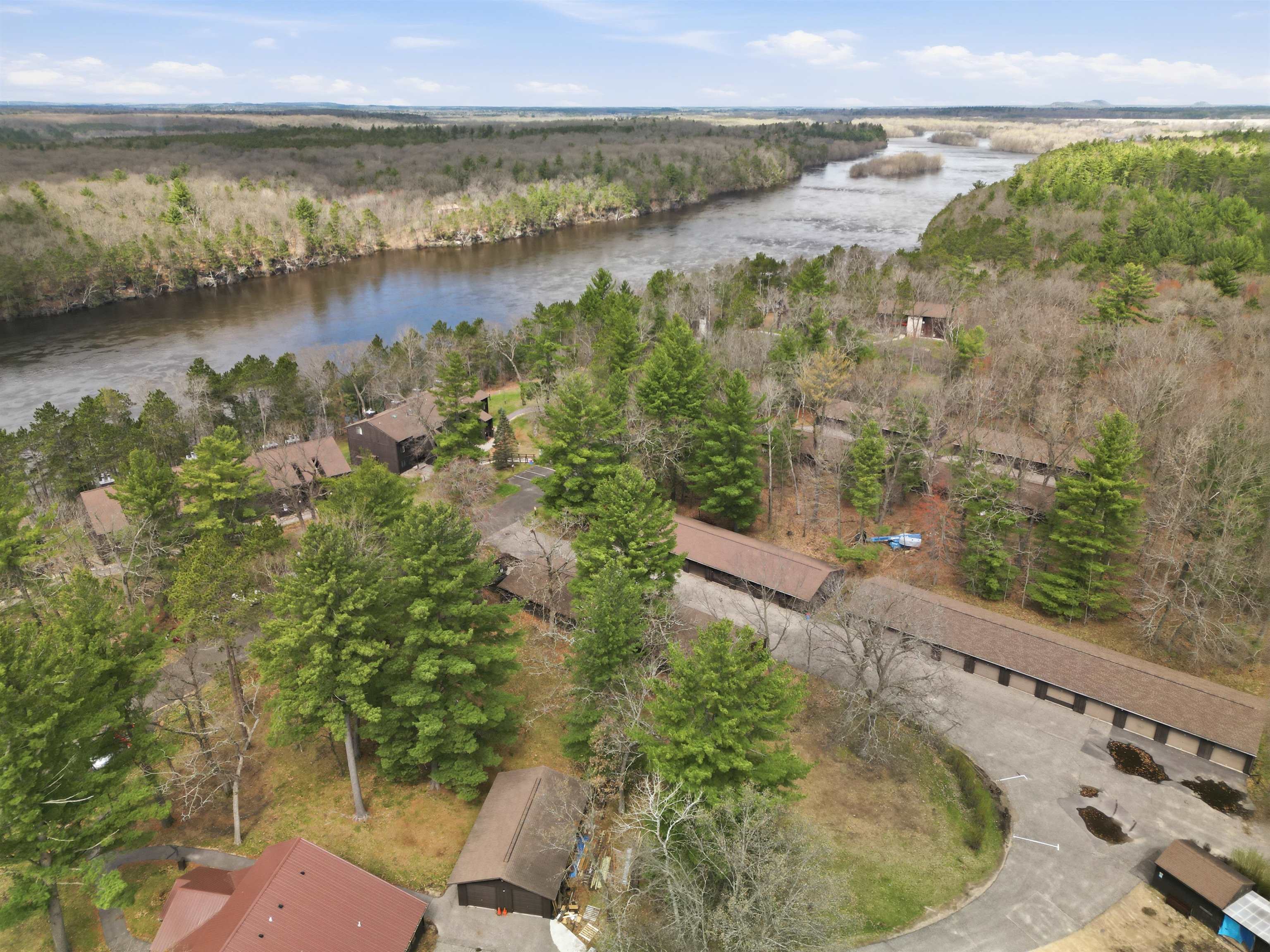 2 Juniper Court Wisconsin Dells, WI 53965 - Photo 36 of 40