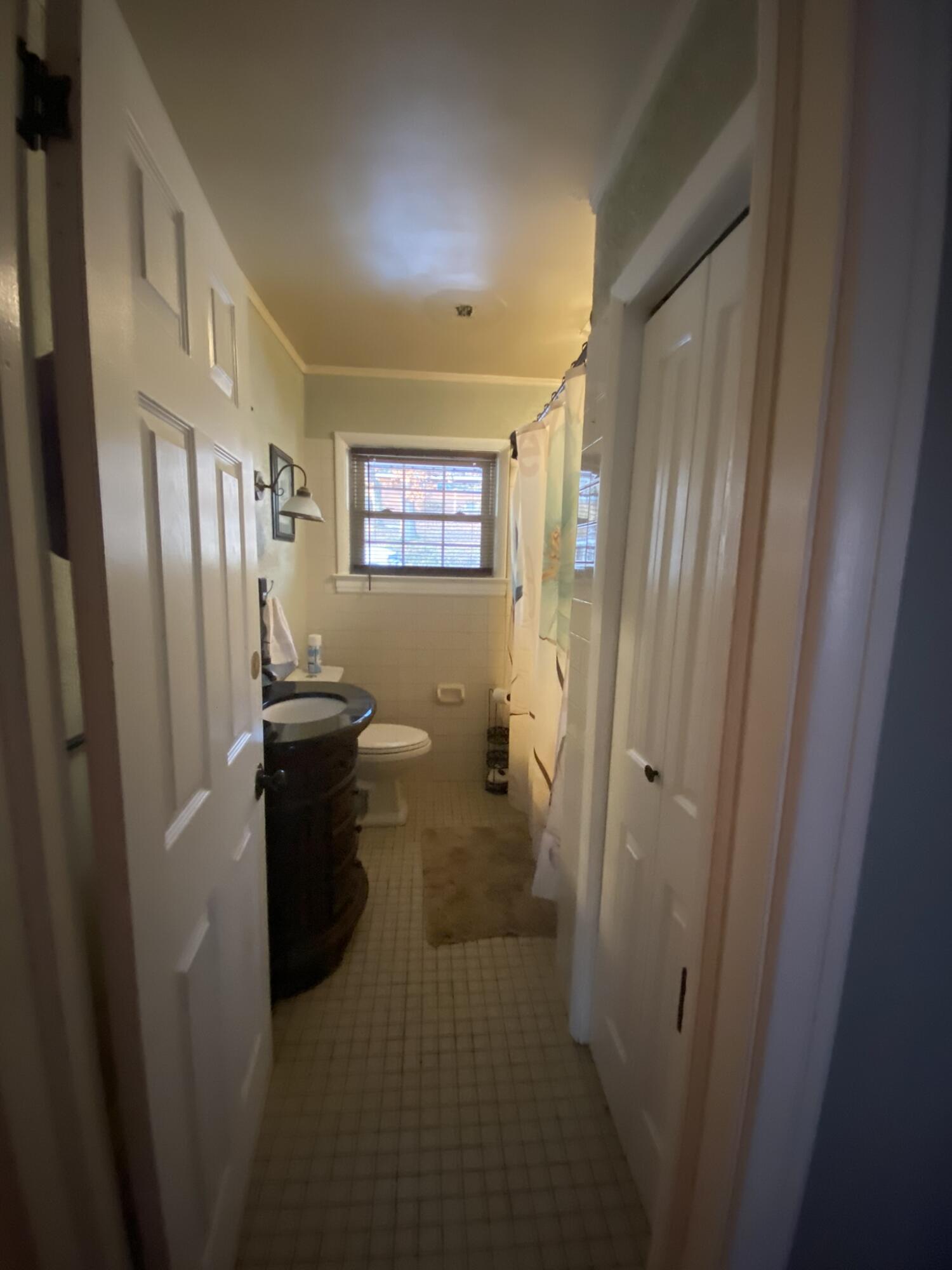 1031 Glenn Ridge Road Northwest Roanoke, VA 24017 - Photo 6 of 21 IMG_0738