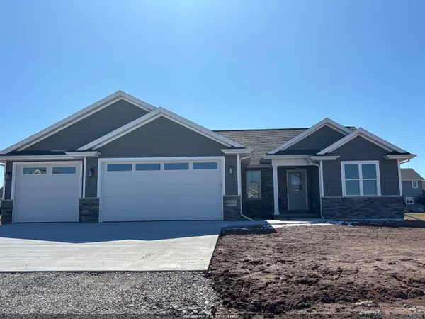 $449,900 | W5041 Blue Heron Circle, Sherwood, WI 54169