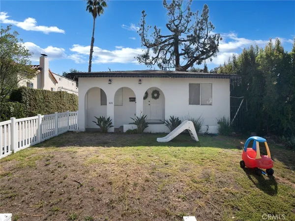 $1,100,000 | 1428 North Hill Avenue, Pasadena, CA 91104