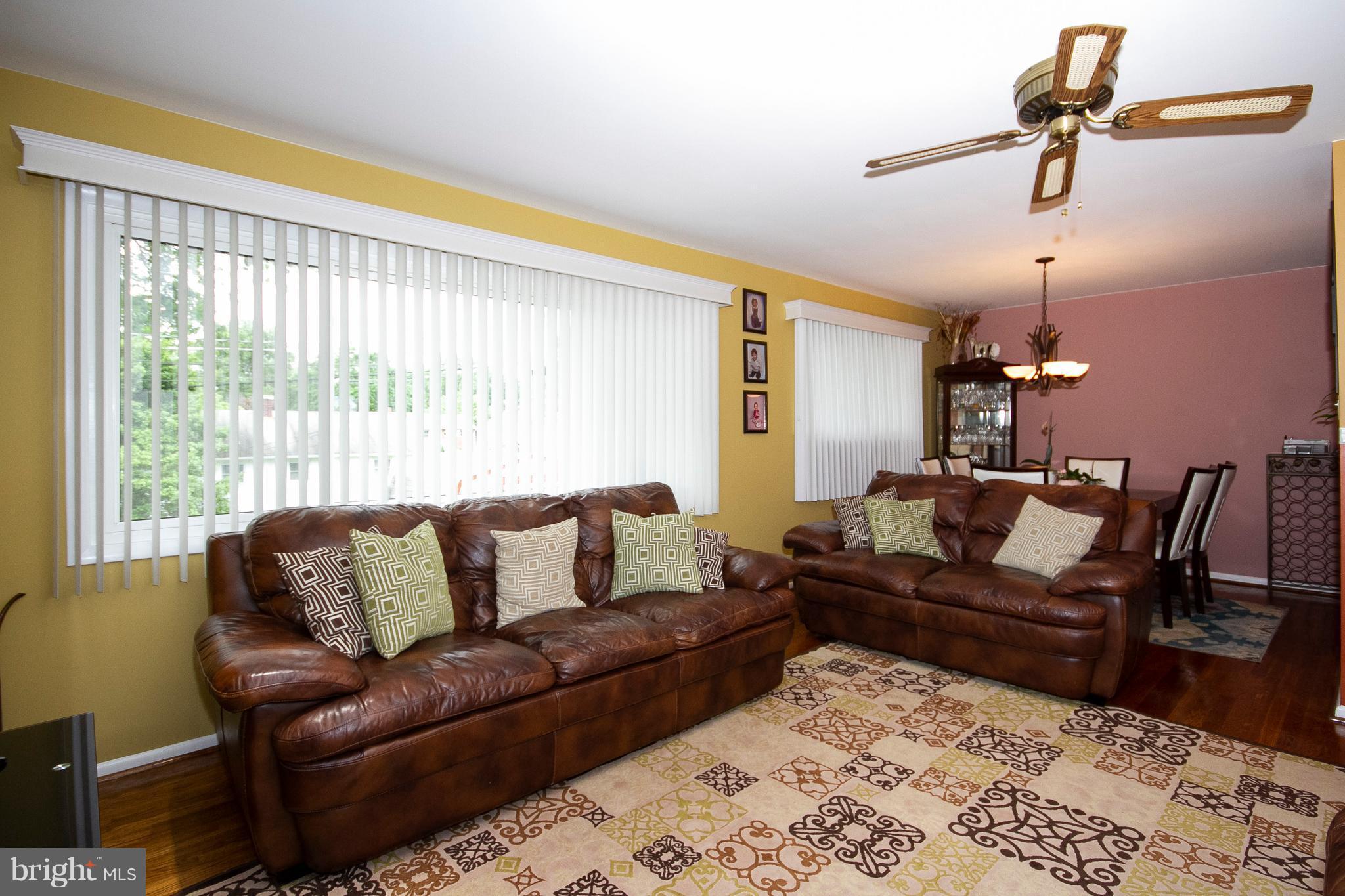 310 Leyton Road Reisterstown, MD 21136 - Photo 7 of 28 Living Room