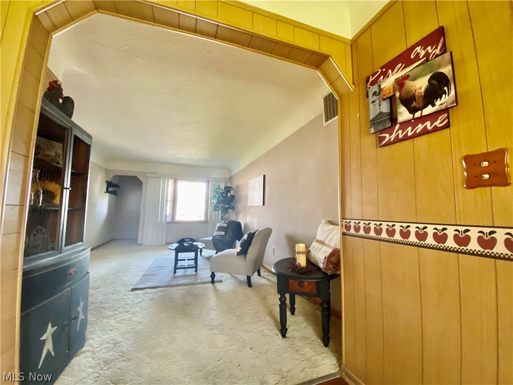 592 Quentin Road Eastlake, OH 44095 - Photo 7 of 18 Gallery Image 7