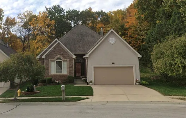 $400,000 | 539 Nottingham Place, Liberty, MO 64068