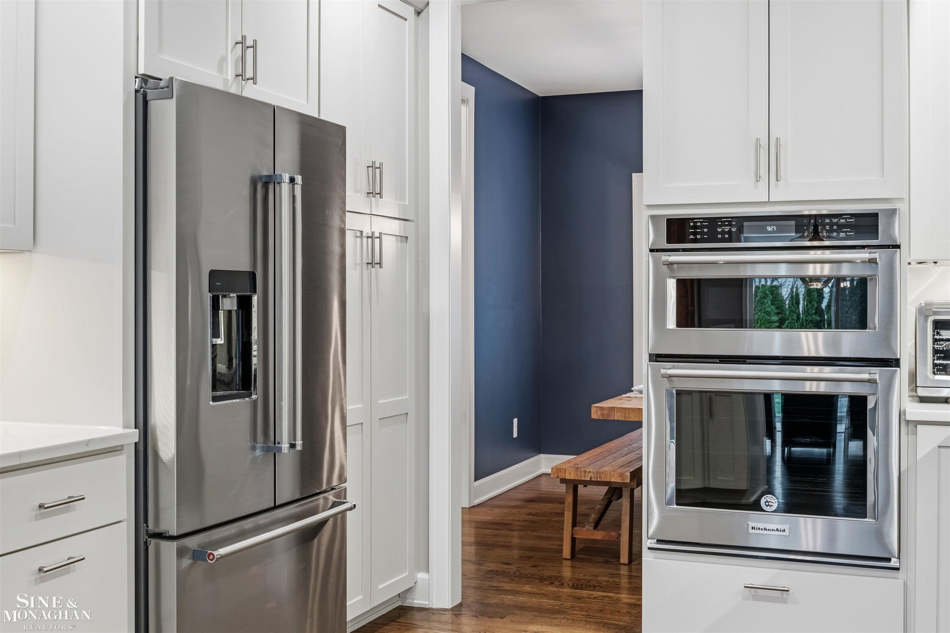 174 Kerby Road Grosse Pointe, MI 48236 - Photo 18 of 64 Kitchen