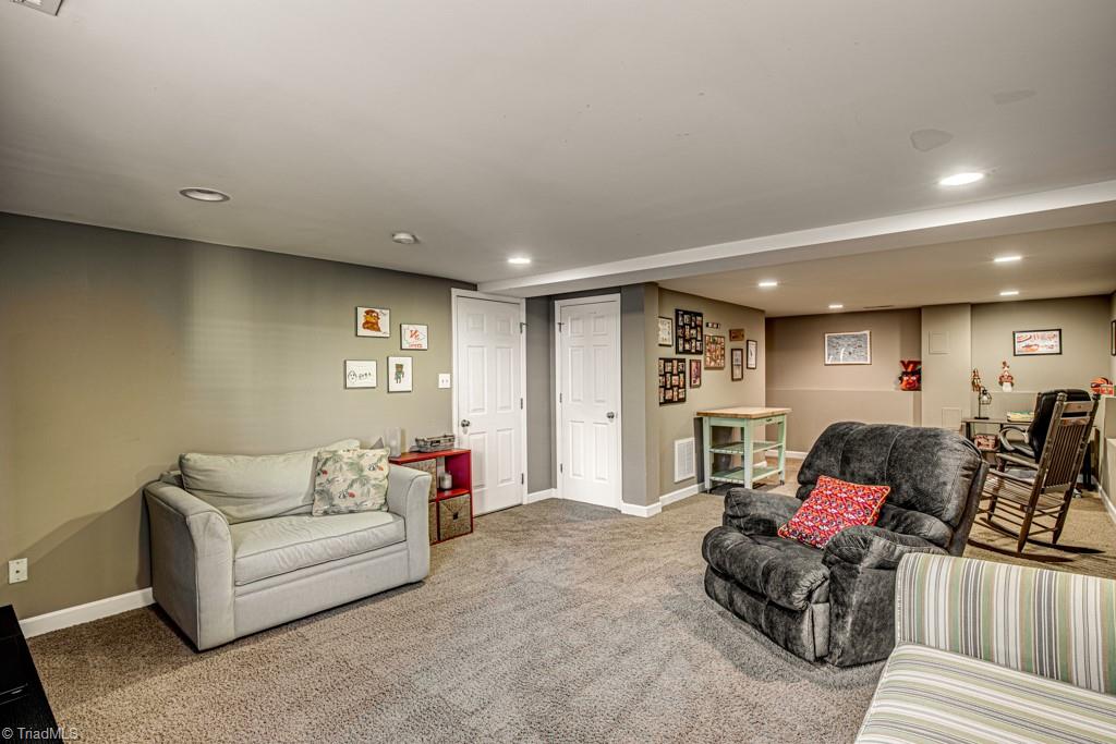 6900 Bridgewood Road Clemmons, NC 27012 - Photo 29 of 36 Gallery Image 29