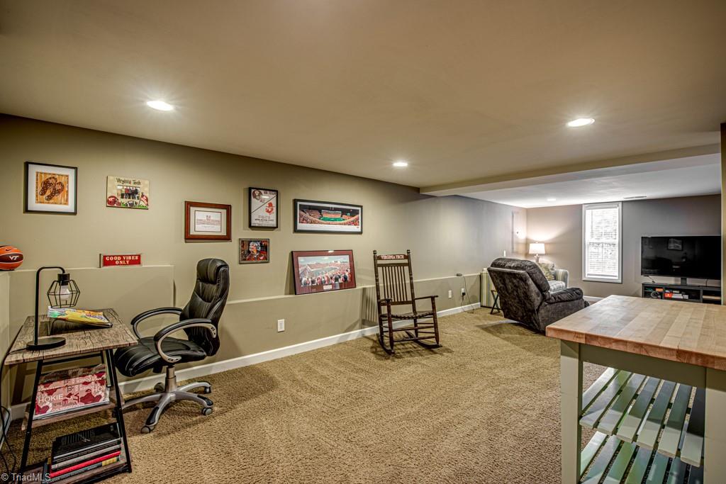 6900 Bridgewood Road Clemmons, NC 27012 - Photo 31 of 36 Gallery Image 31