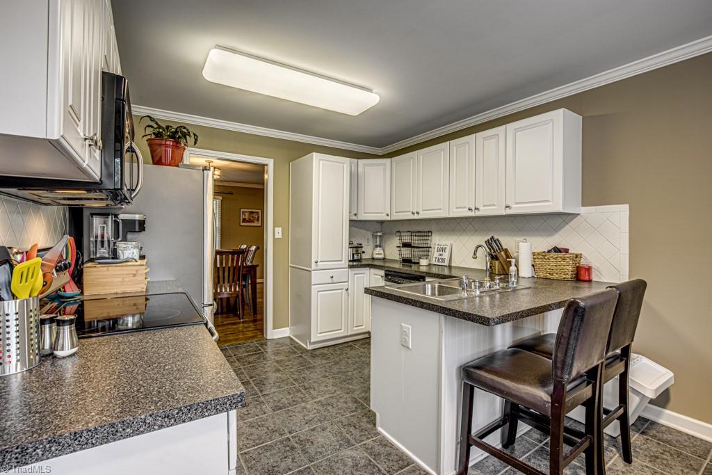 6900 Bridgewood Road Clemmons, NC 27012 - Photo 10 of 36 Gallery Image 10