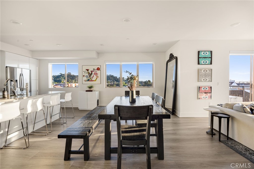 518 East Windsor Road, Unit 305 Glendale, CA 91205 - Photo 2 of 62