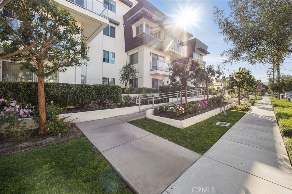 518 East Windsor Road, Unit 305 Glendale, CA 91205 - Photo 52 of 62