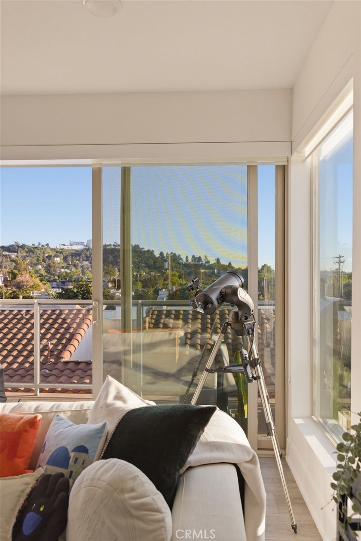 518 East Windsor Road, Unit 305 Glendale, CA 91205 - Photo 7 of 62