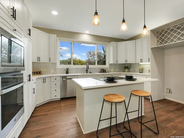 $924,700 | 8012 Rocking Horse Lane, Boerne, TX 78015