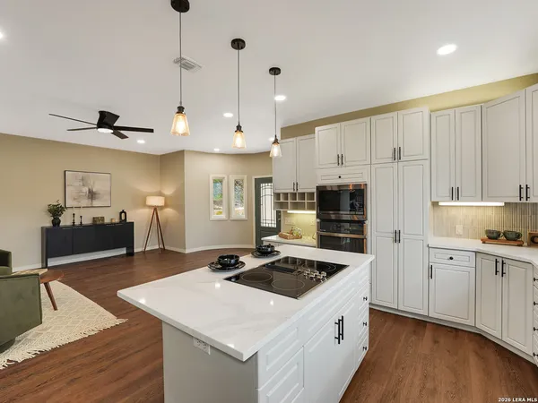 $924,700 | 8012 Rocking Horse Lane, Boerne, TX 78015