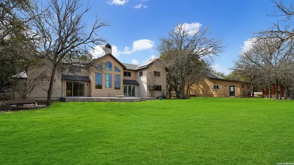 $924,700 | 8012 Rocking Horse Lane, Boerne, TX 78015