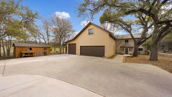 $924,700 | 8012 Rocking Horse Lane, Boerne, TX 78015