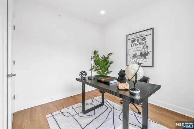 $1,180,000 | 24 Gabriel Court, Unit 24, Paramus, NJ 07652