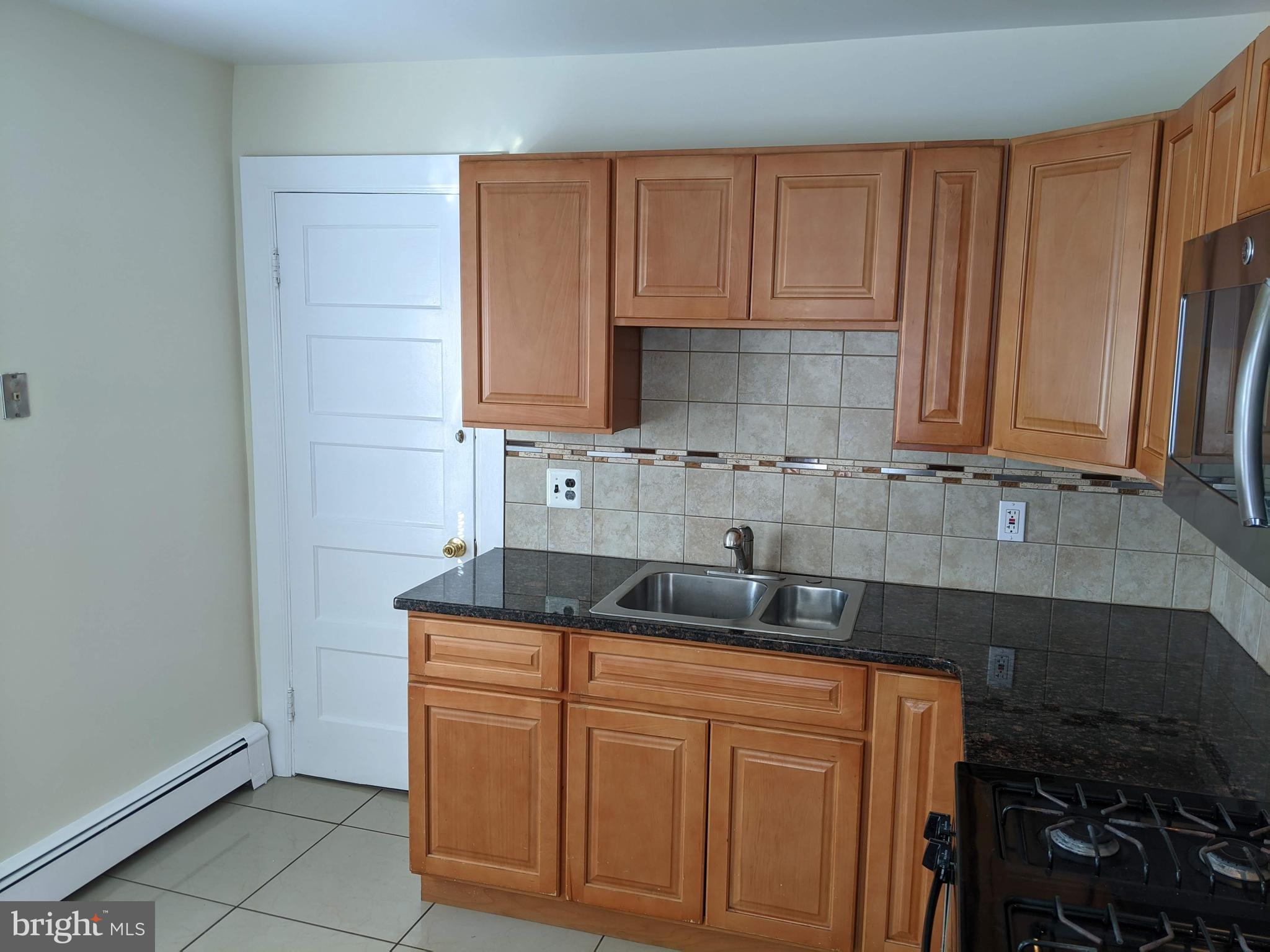 4 Rudner Avenue Trenton, NJ 08619 - Photo 5 of 21 Gallery Image 5