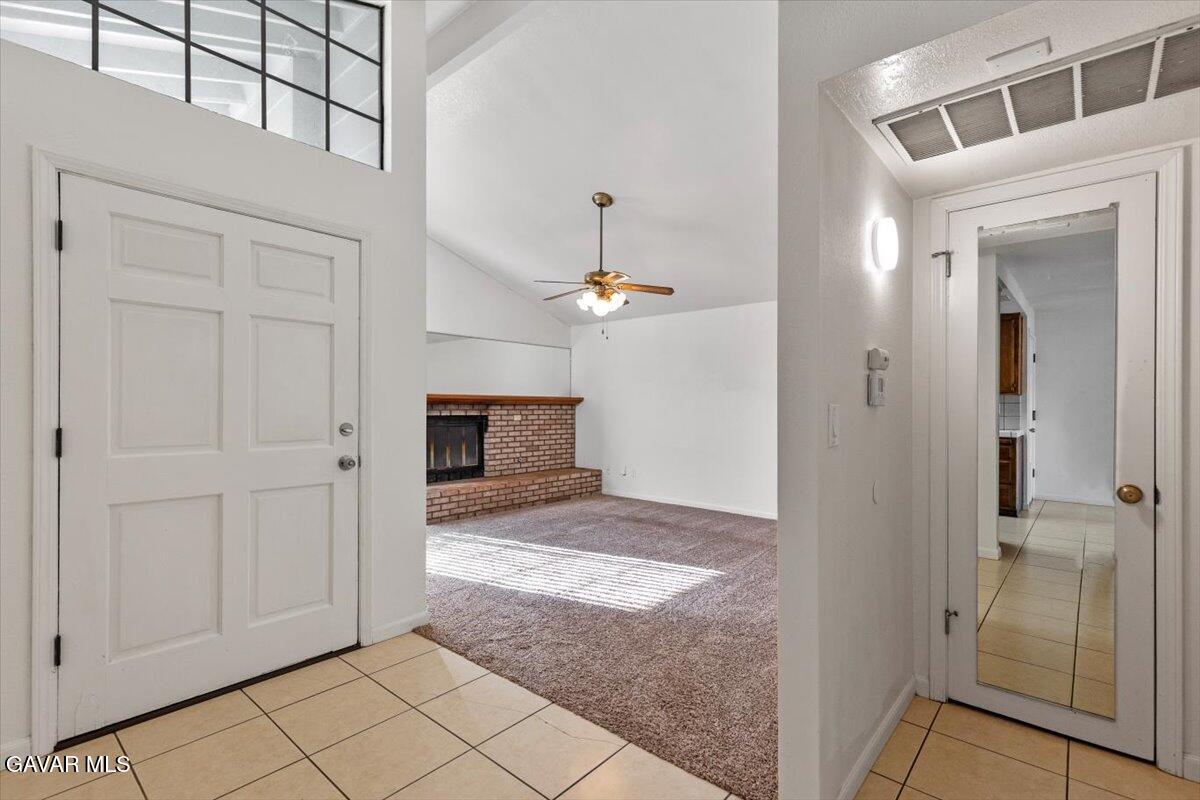 22230 Bogie Street Tehachapi, CA 93561 - Photo 5 of 34 10-6Y9A7932