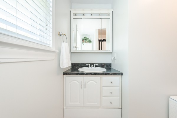 16 Back River Road Amesbury, MA 01913 - Photo 15 of 30 Gallery Image 15
