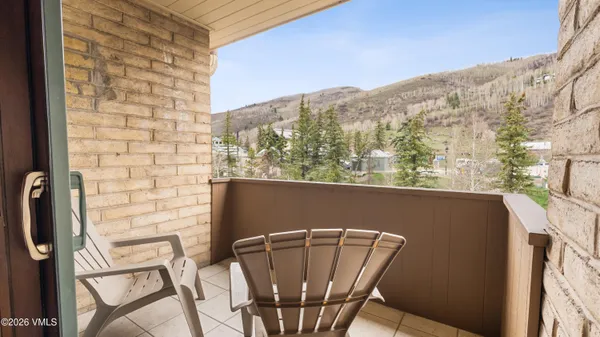 $3,295,000 | 292 East Meadow Drive, Unit 569, Vail, CO 81657