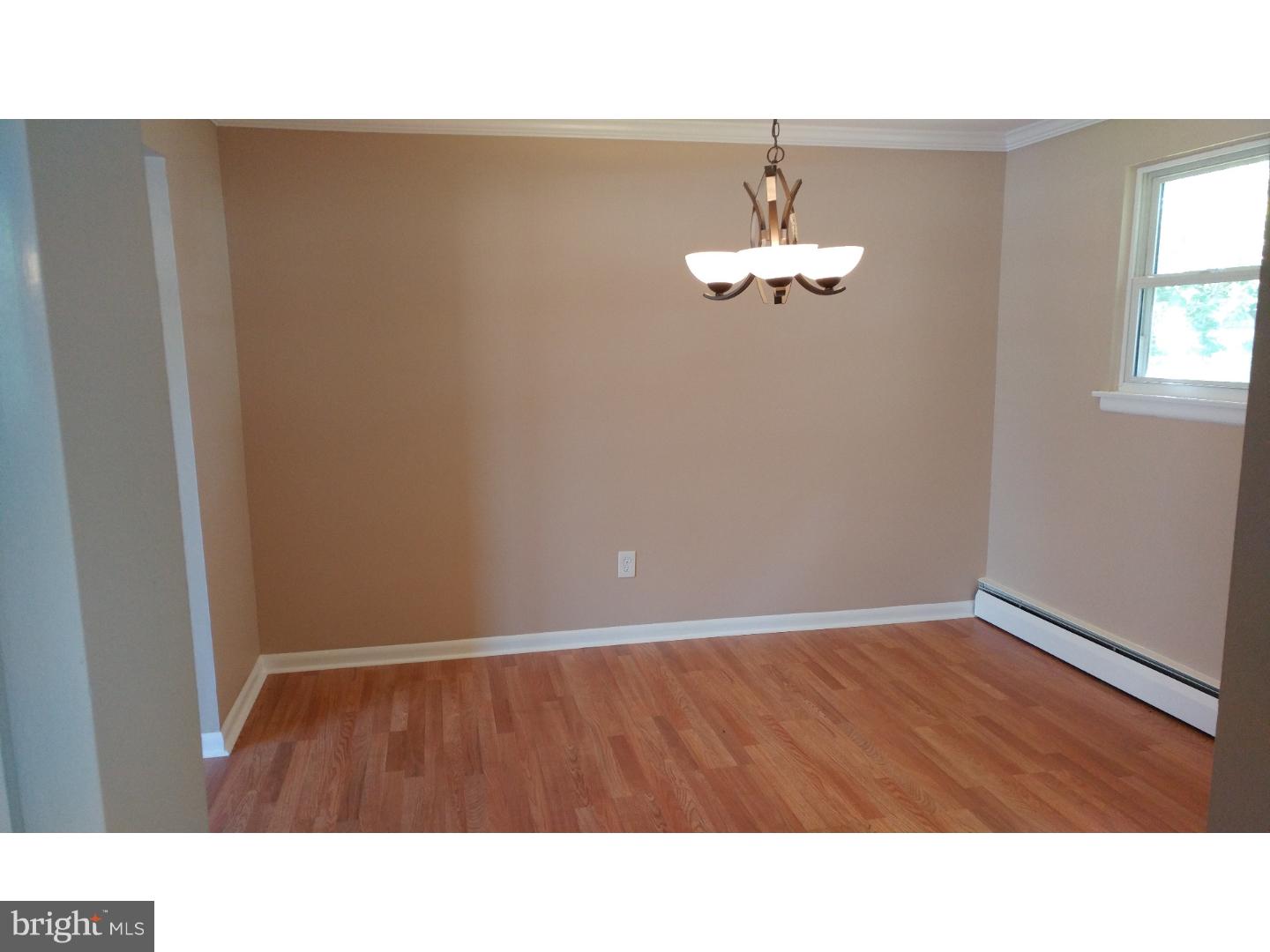 1500 West Street Road Warminster, PA 18974 - Photo 4 of 20 Dining Room