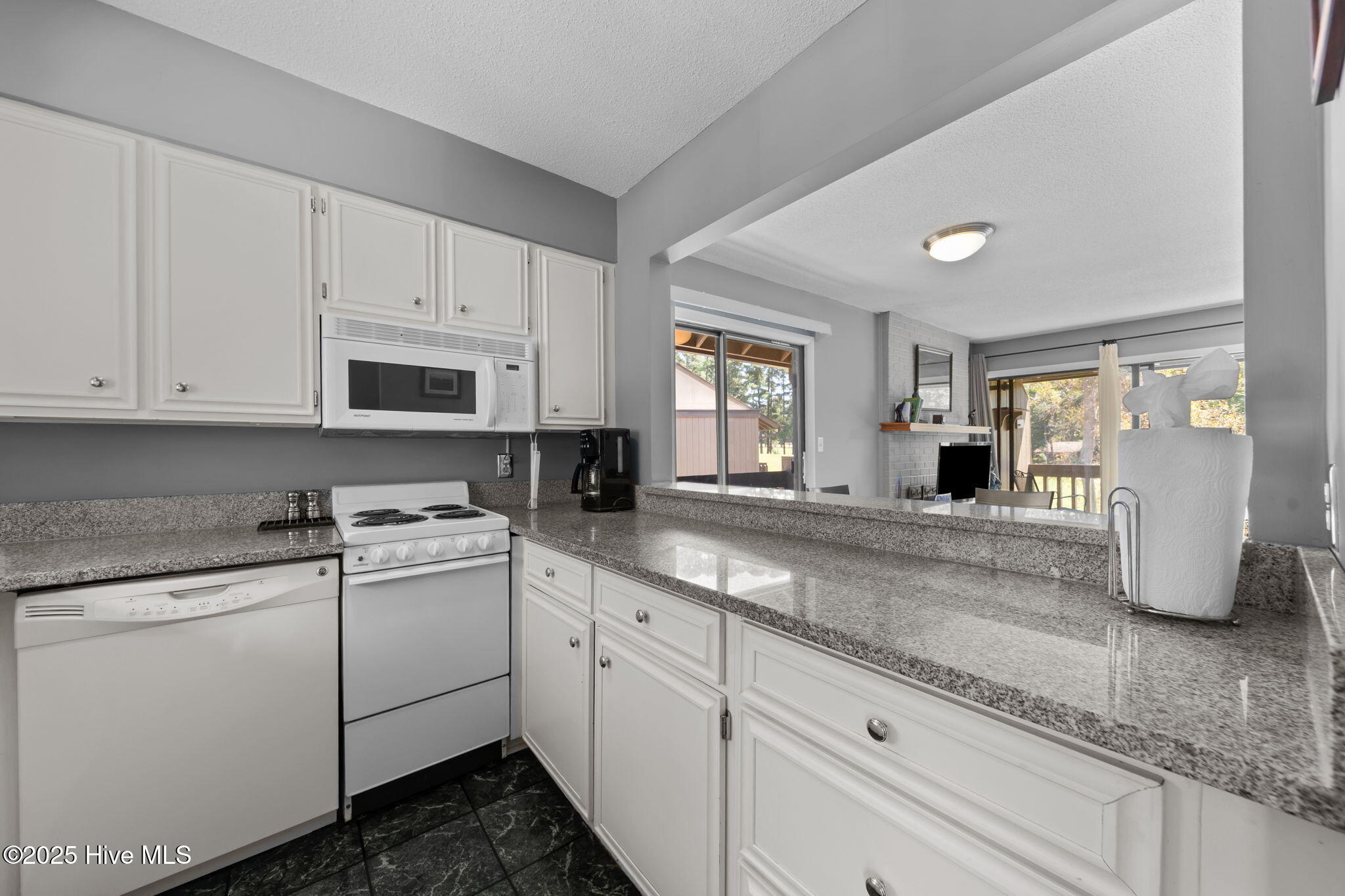 85 Pine Valley Road, Unit 16 Pinehurst, NC 28374 - Photo 19 of 43 14-web-or-mls-707A7743