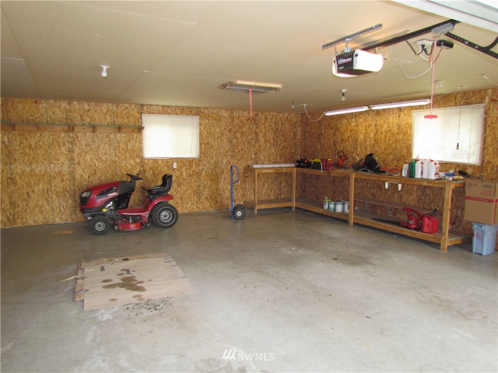 112 Derrick Road Port Angeles, WA 98362 - Photo 22 of 25 Gallery Image 22