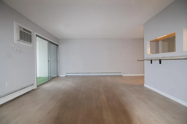 $123,000 | 12816 Nicollet Avenue, Unit 302, Burnsville, MN 55337