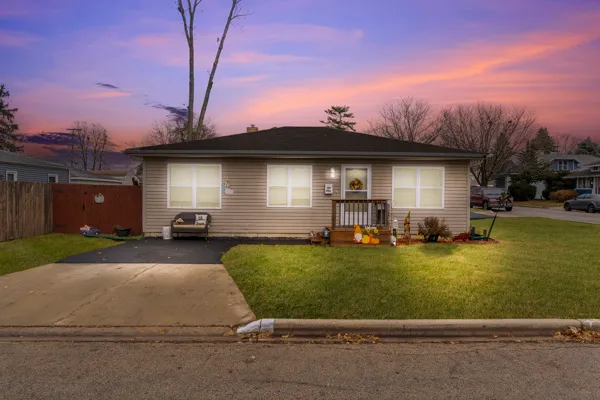 $229,990 | 901 Norley Avenue, Joliet, IL 60435