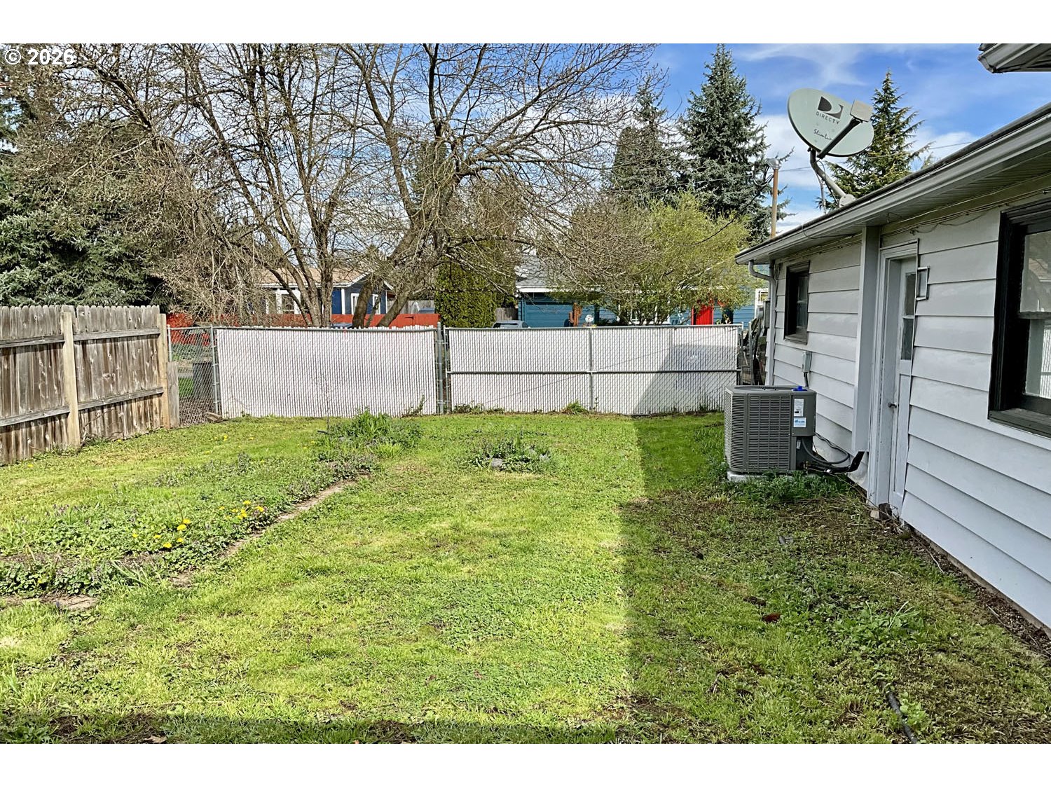480 Gilbert Street Eugene, OR 97402 - Photo 23 of 33 a view of a backyard