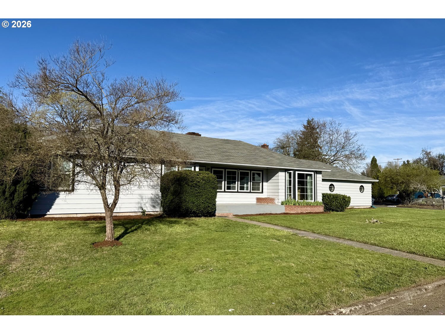 480 Gilbert Street Eugene, OR 97402 - Photo 24 of 33 a view of a yard with an outdoor seating