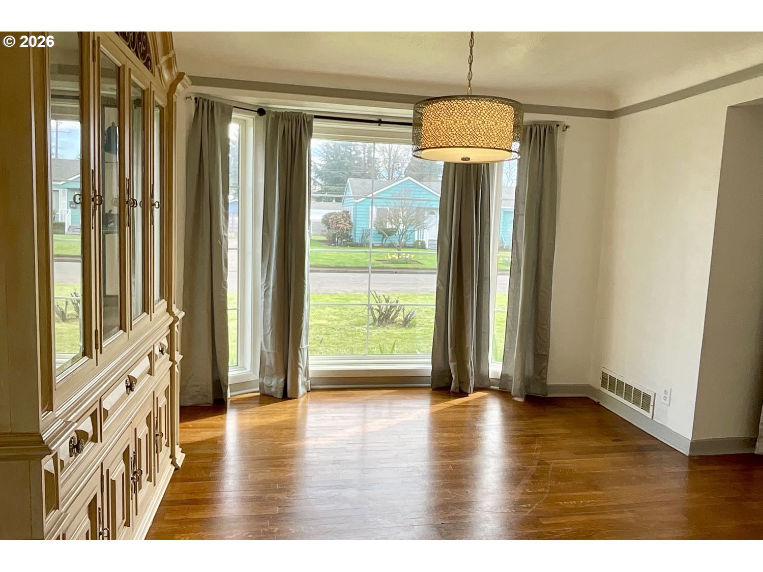 480 Gilbert Street Eugene, OR 97402 - Photo 7 of 33 a view of a room with furniture and wooden floor