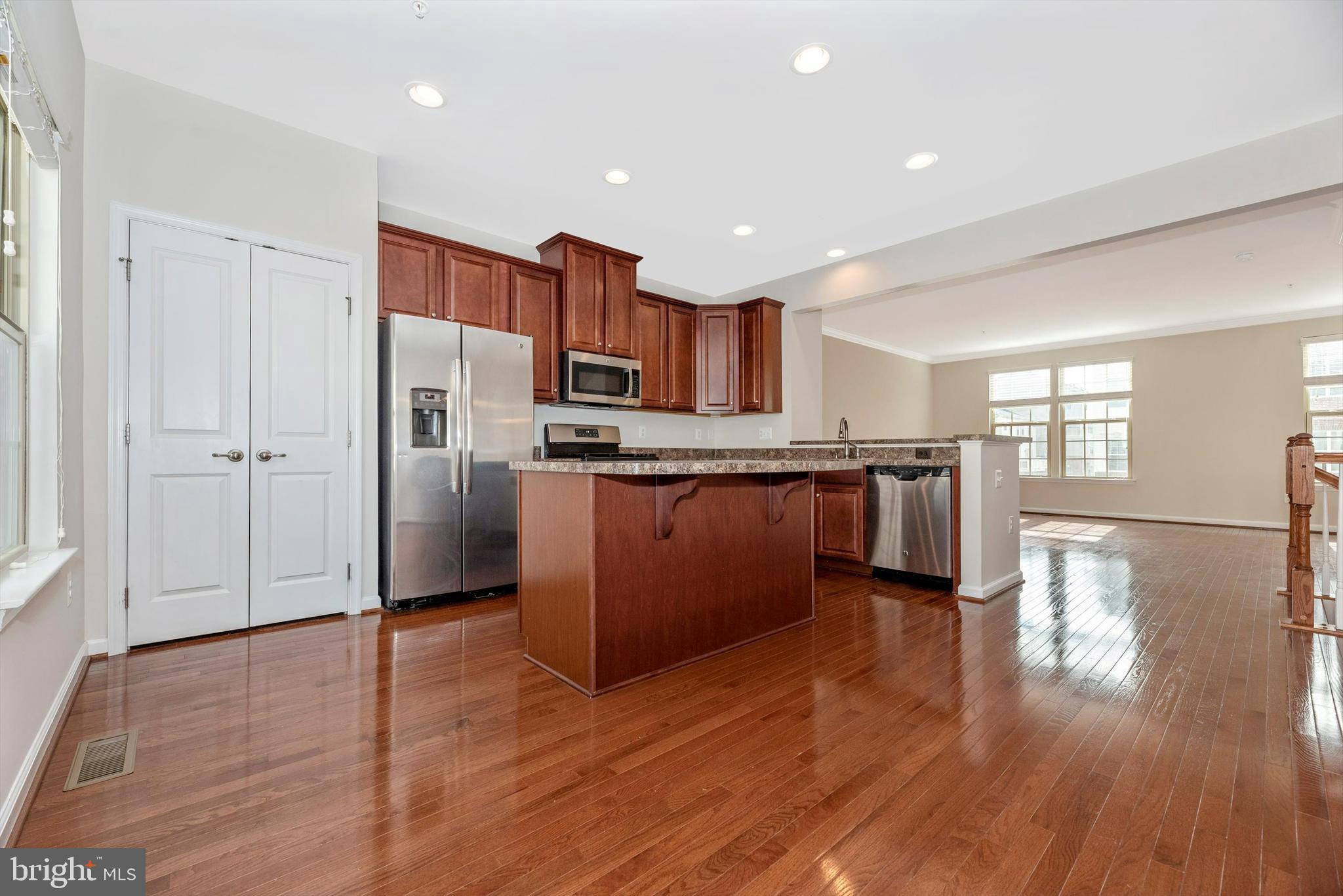 6314 Posey Street Frederick, MD 21703 - Photo 6 of 30