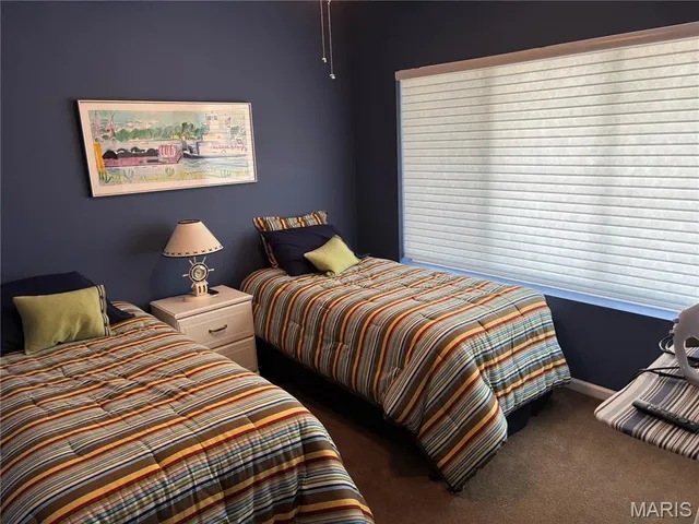 $280,000 | 401 Timber Ridge Drive, Unit 16, Grafton, IL 62037