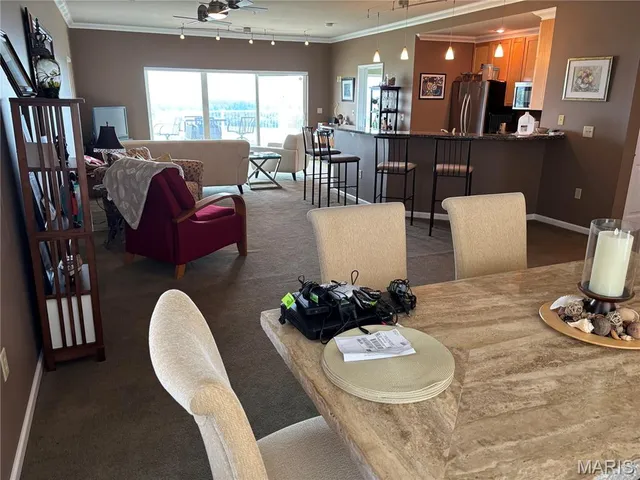 $280,000 | 401 Timber Ridge Drive, Unit 16, Grafton, IL 62037