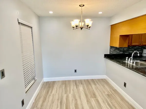 $1,400 | 6126 Curry Ford Road, Unit 147, Orlando, FL 32822