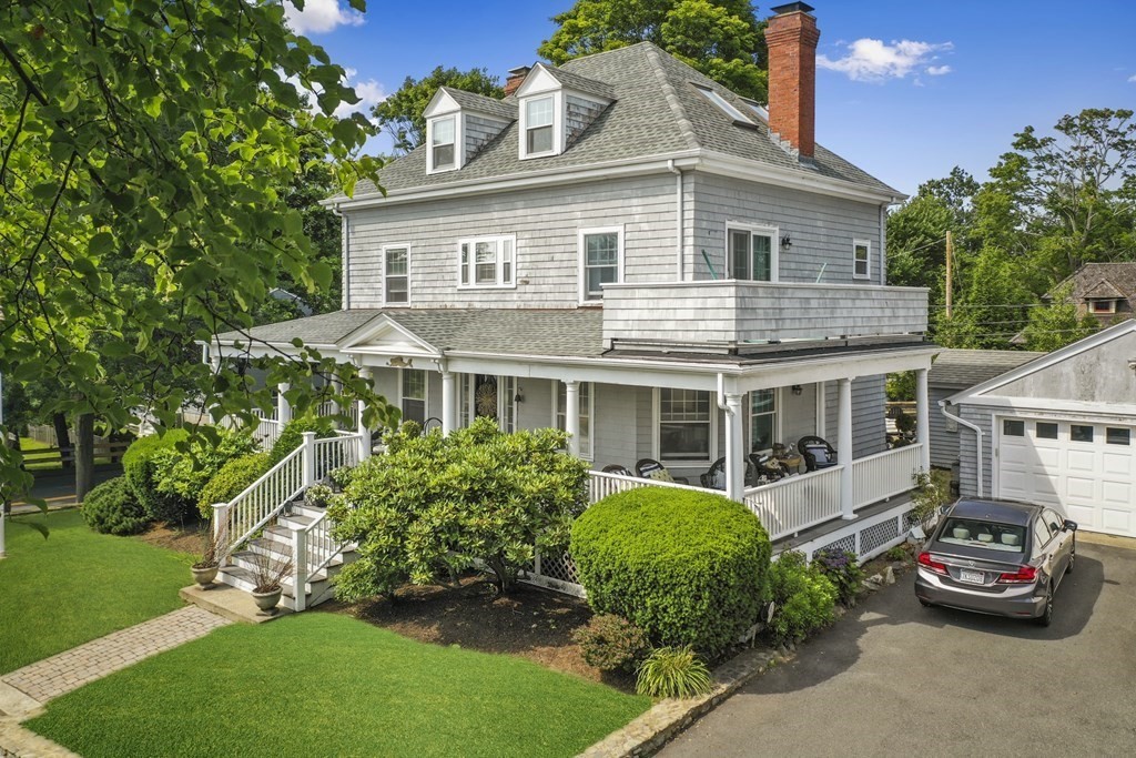 10 Shuman Road Marblehead, MA 01945 - Photo 2 of 41