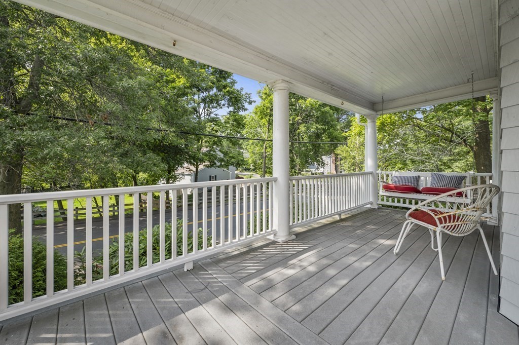 10 Shuman Road Marblehead, MA 01945 - Photo 8 of 41