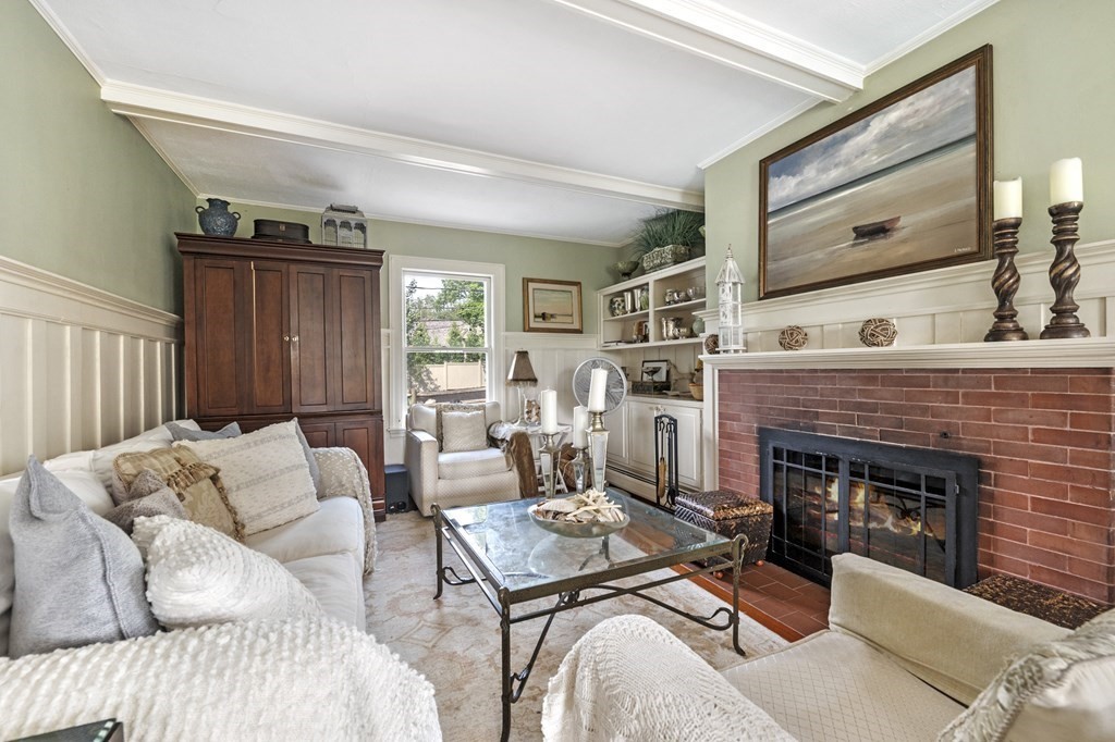 10 Shuman Road Marblehead, MA 01945 - Photo 10 of 41