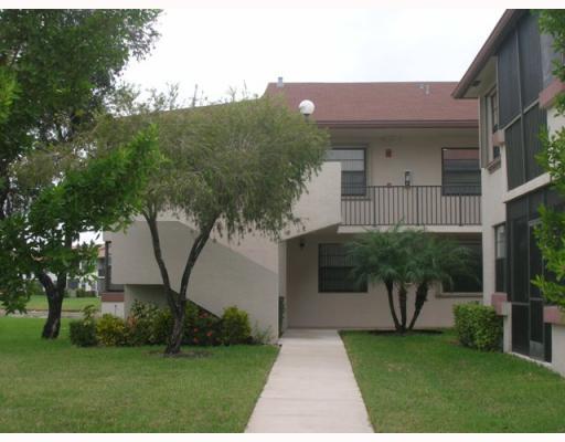 9547 West McNab Road Tamarac, FL 33321 - Photo 1 of 15 Primary Photo