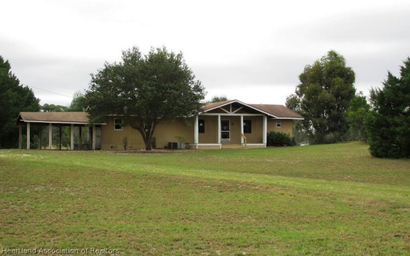 610 Acre Road Sebring, FL 33876 - Photo 1 of 11