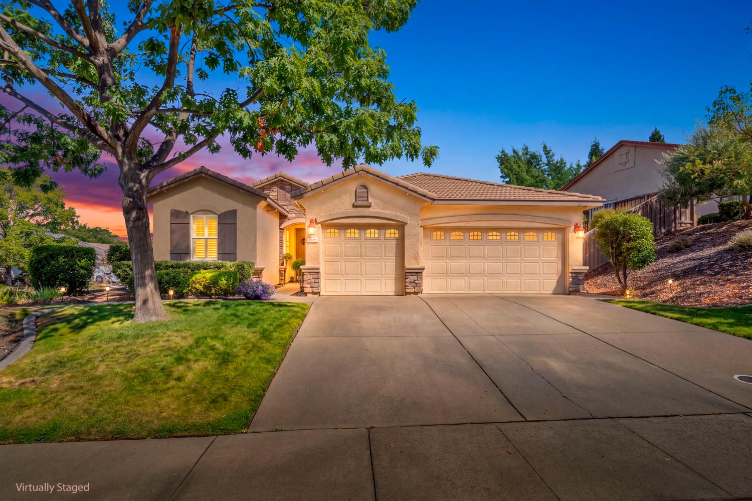 2202 Acorn Ridge Court Folsom, CA 95630 - Photo 2 of 36 Gallery Image 2