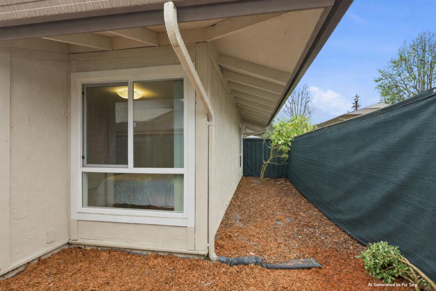 152 Castillion Terrace Santa Cruz, CA 95060 - Photo 21 of 37 a view of a backyard of a house