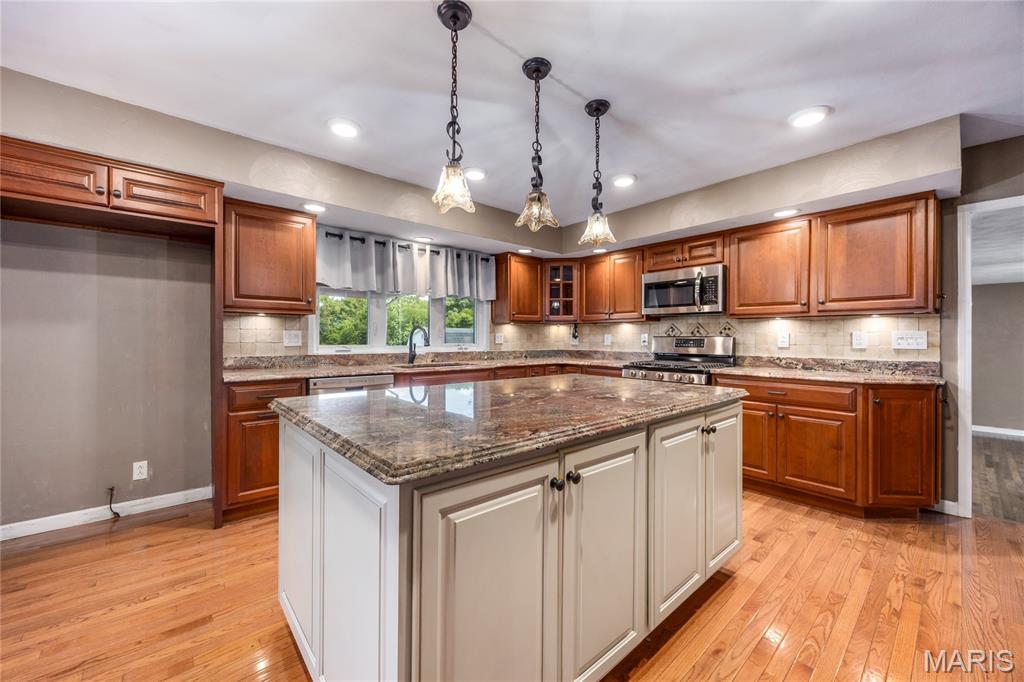 4022 Landmark Road Iuka, IL 62849 - Photo 12 of 23 Gallery Image 12
