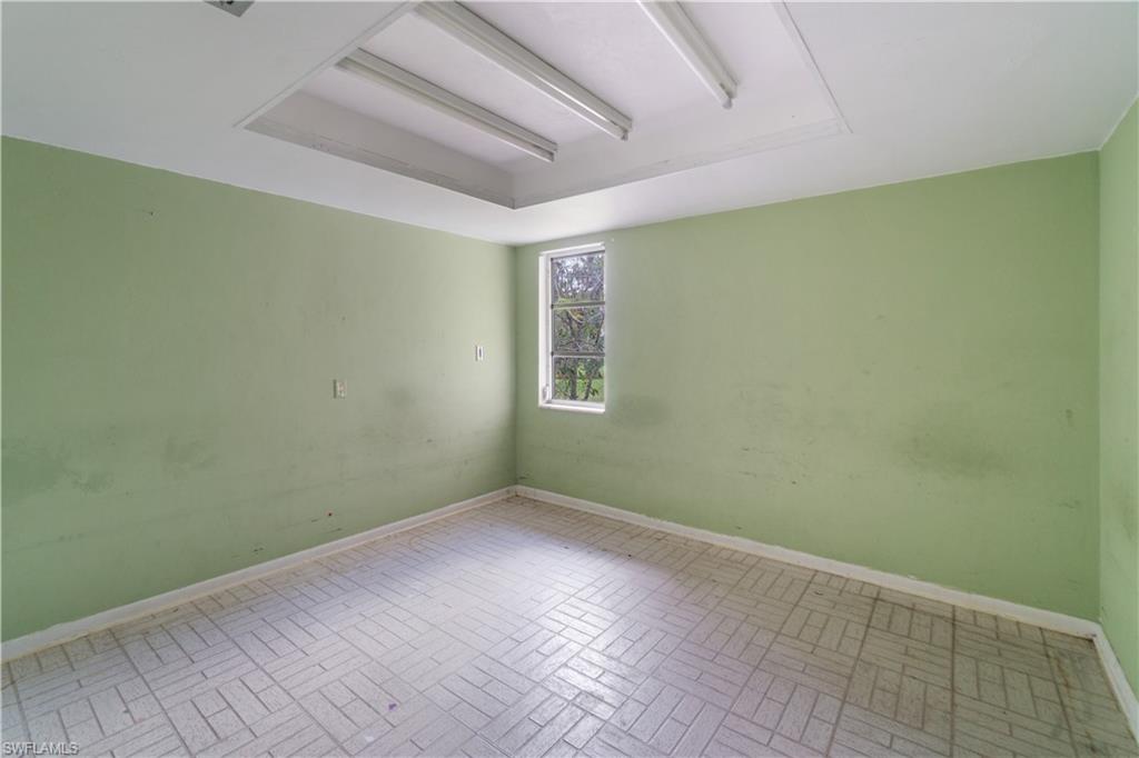 503 Ridge Drive Naples, FL 34108 - Photo 10 of 18 Gallery Image 10