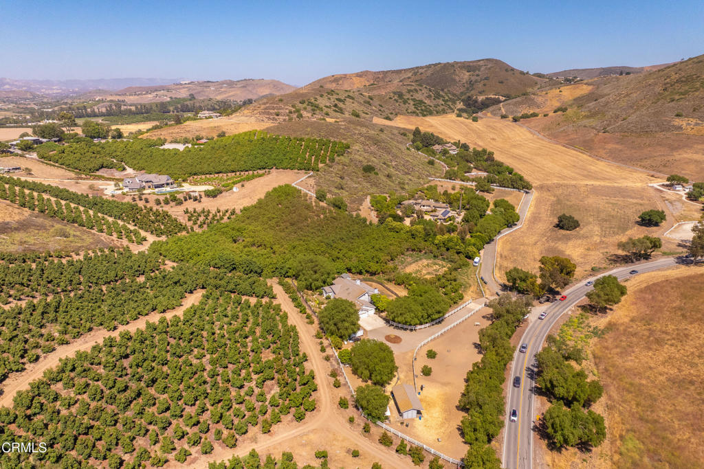 4850 North Moorpark Road Thousand Oaks, CA 93021 - Photo 21 of 54 a view of city and mountain